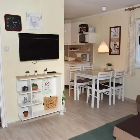 Apartamento Gyenesi Virag