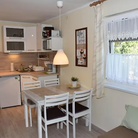 Gyenesi Virag Apartmán