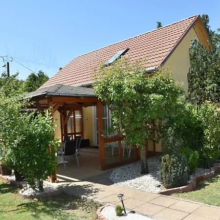 Gyenesi Virag Appartement