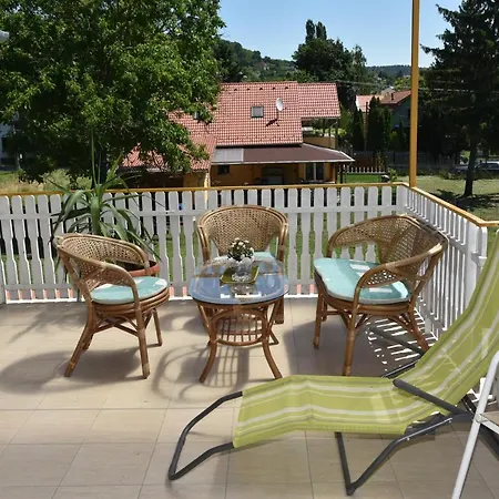 Gyenesi Virag Apartamento