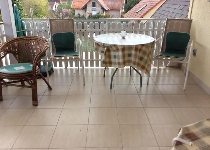 Gyenesi Virag Lägenhet