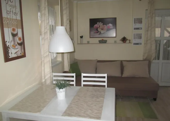 דירה Gyenesi Virag גיינסדיאס