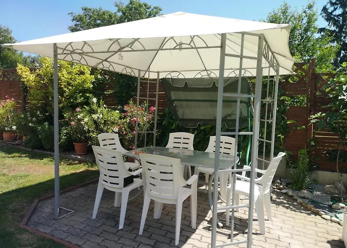 Gyenesi Virag * Gyenesdiás